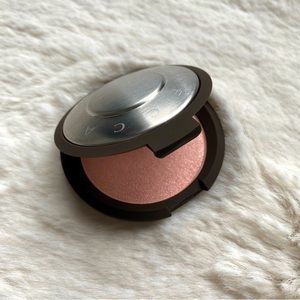 NIB BECCA Original Packaging Shimmering Skin Perfector Pressed Highlighter